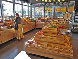 Prodejní regály na ovoce zeleninu od JPL SKYWANDER